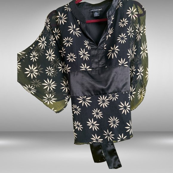 St Tropez West Black and Tan Flower Sheer Kimono Shirt w Satin Sash - Picture 9 of 9